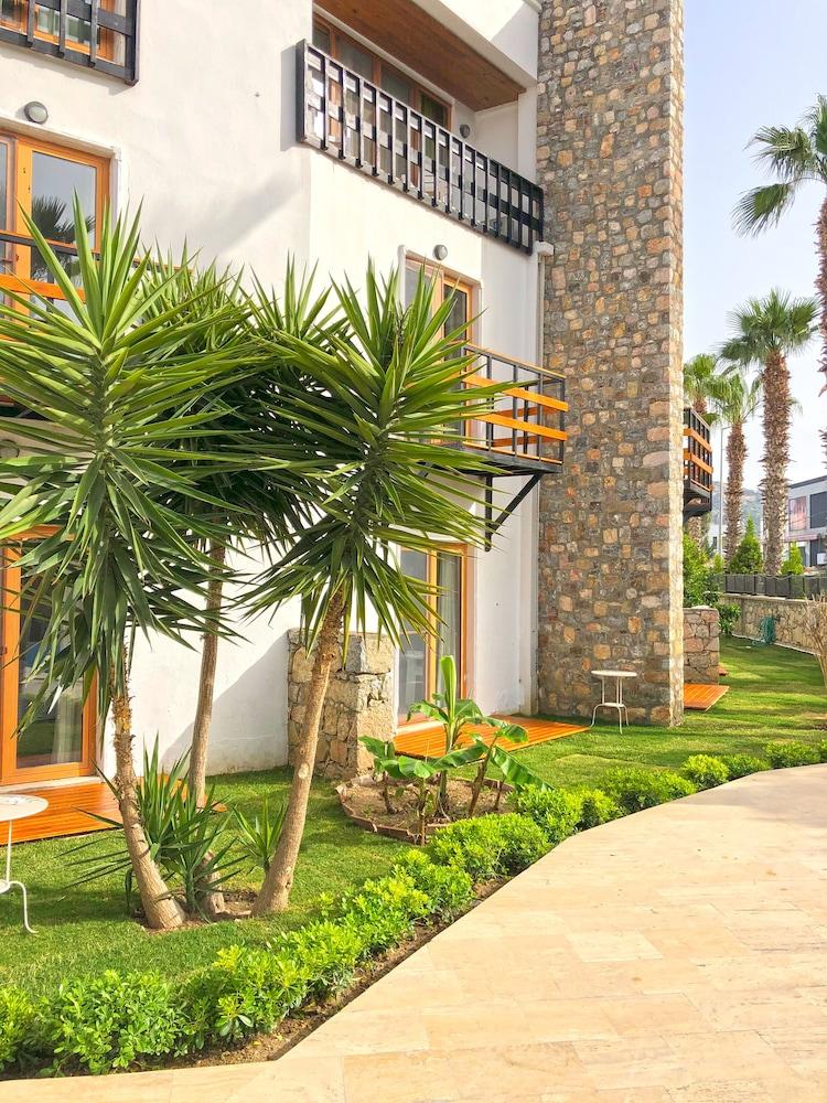 Butikhan Hotel Gündoğan Eksteriør billede