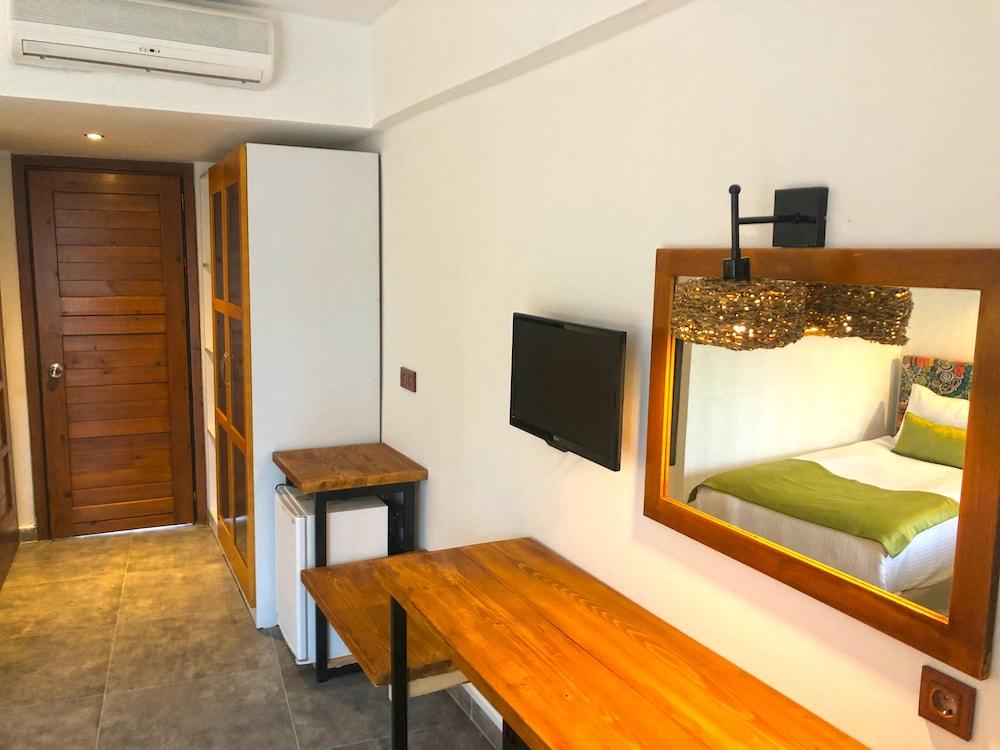 Butikhan Hotel Gündoğan Eksteriør billede
