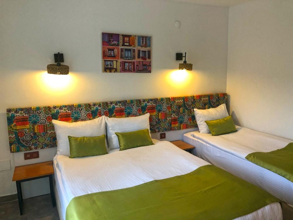 Butikhan Hotel Gündoğan Eksteriør billede